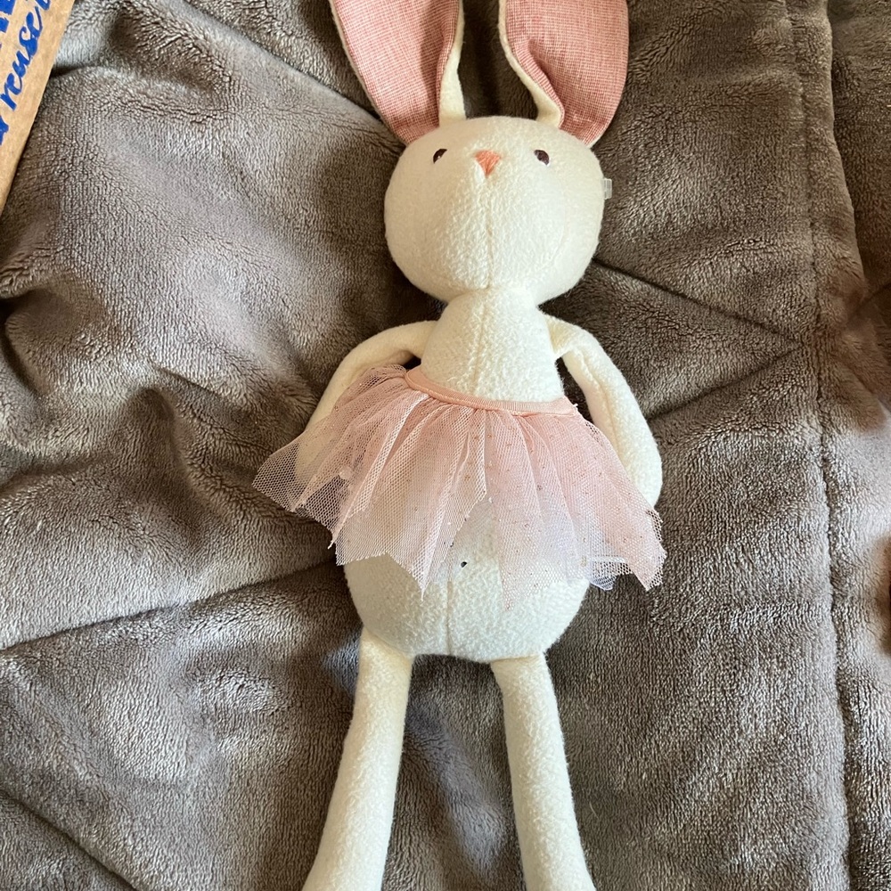 Hazel Village White Bunny Plush Handmade 2010 #1090 stuffed animal child’s gift